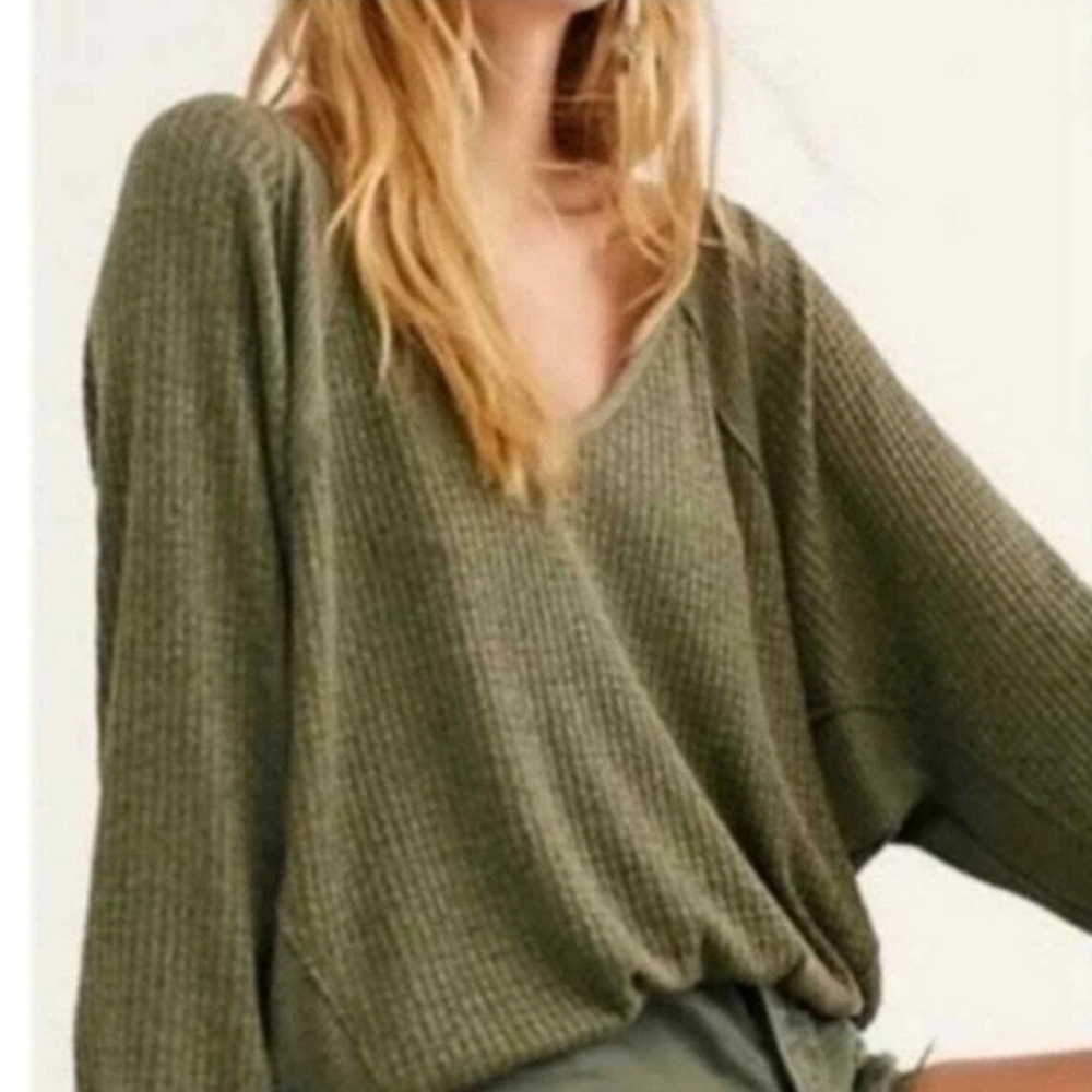 Free People .. Medium . Alabaster .. Santa Clara Thermal - Picture 8 of 9